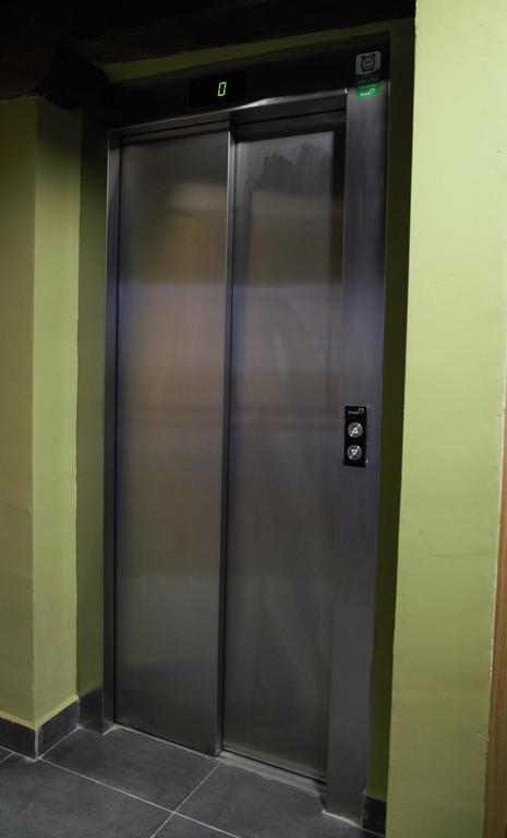 Hostal-Cicloturismo Lopenea Leitza  Exteriör bild